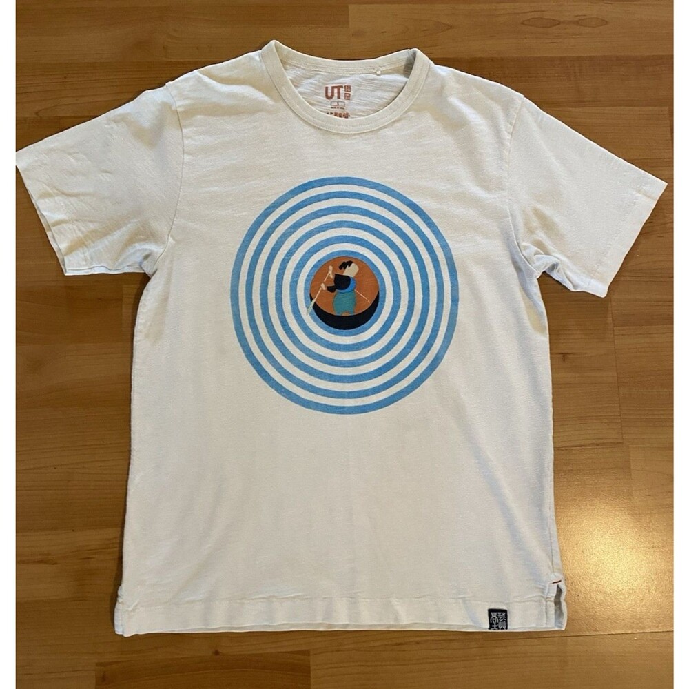 Uniqlo UT Mens Hokusai Blue Art Graphic T Shirt Size Small Crewneck White